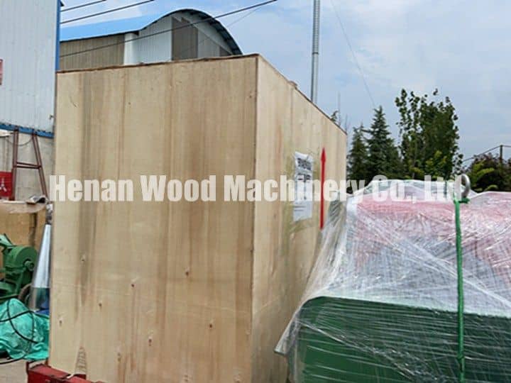 wood chipper sent to UAE